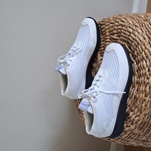 Greats Brooklyn Mens White Knit Mesh/Felt Athleisure/Fashion/Casual Sneakers S-8